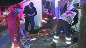 El accidente movilizó a los cuerpos de rescate y seguridad.  Una sesión de enseñanza vial terminó en accidente luego de que un motociclista se impactara