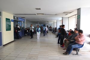 IMSS Coahuila mantendrá abierto Urgencias y hospitalización este lunes dos de febrero para derechohabientes estatales.  El Instituto Mexicano del Seguro Social