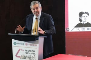 El canciller Juan Ramón de la Fuente afirmó que México continuará enviando ayuda humanitaria a países que lo requieran y rechazó cualquier subordinación ante