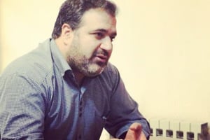 El guionista iraní Mehdi Mahmoudian, nominado al Oscar, fue arrestado en Teherán días antes de la ceremonia, en un caso que genera preocupación internacional.