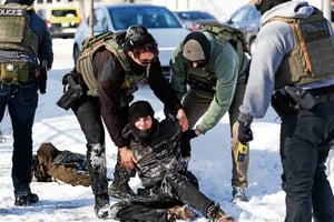 El Gobierno de Donald Trump informó la detención de más de 4 mil inmigrantes en Minneapolis durante la “Operación Metro”, generando protestas