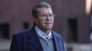 Ricardo Monreal confirmó que la reforma electoral no eliminará legisladores plurinominales y mantendrá el sistema mixto establecido en la Constitución mexicana