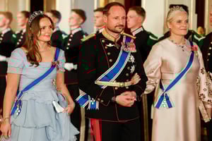 La princesa heredera de Noruega pidió disculpas públicas tras revelaciones de los archivos Epstein, que reactivaron el escrutinio sobre sus contactos pasados