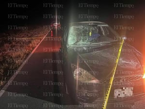 Tras el percance, elementos de la Policía Municipal realizaron la detención del presunto responsable.  La noche del sábado se tiñó de tragedia en la región