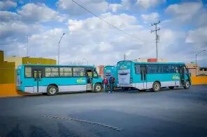 El municipio inició un procedimiento administrativo contra un operador de transporte luego de que usuarios reportaran un fuerte olor a marihuana