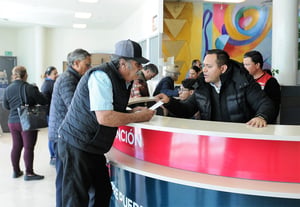 Con el objetivo de brindar un servicio más eficiente y puntual a los torreonenses que acuden a la Presidencia Municipal a realizar algún trámite o pago,