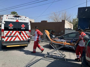 Vecina dio aviso a las autoridades.  Una mujer conocida en el primer cuadro de la ciudad por vivir en situación de calle, identificada como Karla, quien