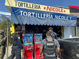 Participaron corporaciones de los tres órdenes de gobierno.  Elementos de la Agencia de Investigación Criminal, la Policía Estatal, la Policía Municipal