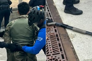 Un joven de 18 años fue detenido tras correr hacia el Capitolio de Estados Unidos con una escopeta cargada, chaleco táctico y munición adicional.  La United