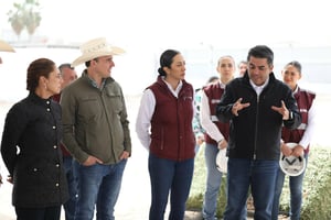 La presidenta Claudia Sheinbaum propuso al gobernador Manolo Jiménez coordinar acciones para garantizar agua potable y agrícola en Coahuila, ante