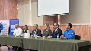 Club Rotario y DIF Coahuila impulsan acciones para atender discapacidad auditiva infantil regional.  El Club Rotario Santiago de la Monclova, en coordinación