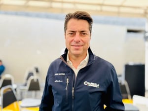 Coahuila anuncia programa de microcréditos de 100 millones de pesos para jóvenes y mujeres, con tasa cero, sin comisiones y apoyando nuevos negocios.