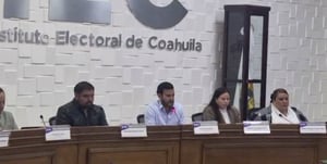 Saltillo, Coahuila, 24 de febrero de 2026.- El Consejo del Instituto Electoral de Coahuila (IEC) aprobó la participación de tres personas para buscar