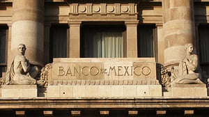 El déficit de la cuenta corriente mexicana decreció un 68.25 % en 2025 al pasar a 8,200 millones de dólares frente a la cifra también negativa de 17,667