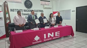 El INE impulsa convenios para promover participación ciudadana rumbo a próximas elecciones en Coahuila.  El Instituto Nacional Electoral (INE) firmó