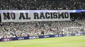 Un aficionado del Real Madrid fue expulsado del Santiago Bernabéu tras realizar un saludo nazi antes del partido ante Benfica en Champions League.  Expulsión