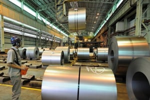 La producción de acero en México se reduce un 8.5% por importaciones chinas y prácticas de triangulación comercial, alertan expertos y líderes de la industria
