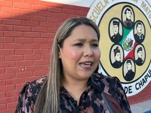 El Gobierno Municipal, a través de la Dirección de Educación, realiza recorridos permanentes en planteles de nivel básico mediante el programa Lunes Cívicos.
