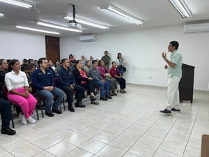 En un trabajo coordinado con el DIF Coahuila, Pronnif y Jurisdicción Sanitaria 03, con el objetivo de capacitar a funcionarios y corporaciones en prevención