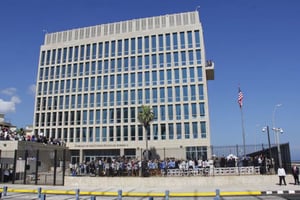 Diplomáticos de Estados Unidos se reunieron con obispos cubanos para analizar la crisis, la ayuda humanitaria y la necesidad de un cambio pacífico en la isla.