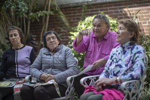 México llegó a una final mundialista en 1971 con una selección de mujeres que llenó el Estadio Azteca, pero la FIFA nunca reconoció ese torneo, vetó
