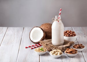Especialistas en pediatría alertan sobre el creciente impacto de las tendencias alimentarias difundidas en redes sociales, las cuales están llegando cada