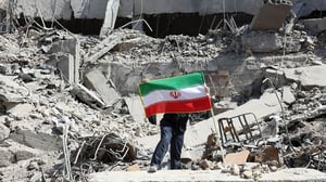 El CENTCOM emitió una advertencia sobre el uso militar de zonas residenciales en Irán, señalando posibles consecuencias bajo el derecho internacional