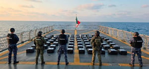 El secretario Omar García Harfuch informó que las dos toneladas de cocaína aseguradas frente a Acapulco pertenecían al Cártel de Sinaloa, en operación