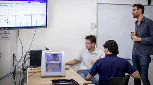 Un equipo instalado en la Universidad Nacional de Hurlingham permite que estudiantes y científicos accedan a la vanguardia global.  La llegada de la primera