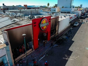 La Fiscalía de Sonora anunció que apelará la decisión judicial que no vinculó a proceso a tres personas investigadas por el incendio en Waldo’s.  La Fiscalía