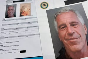 Richard Kahn, excontador de Jeffrey Epstein, declaró ante el comité de Supervisión de la Cámara para esclarecer la fortuna del financista y sus vínculos