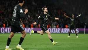    PSG goleó 5-2 al Chelsea en la ida de los octavos de Champions, con un vendaval ofensivo en los minutos finales.  En uno de los juegos más interesantes