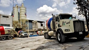 Cemex anunció la venta de varios activos en Colombia, incluida la planta Caracolito, avanzando en su estrategia de optimizar portafolio y concentrarse