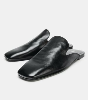 Los zapatos planos se consolidan como una de las tendencias más destacadas para la temporada Primavera-Verano 2026. Este tipo de calzado