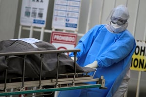 El 11 de marzo de 2020 marcó un momento decisivo en la historia reciente cuando la Organización Mundial de la Salud declaró que el brote de COVID-19 se había