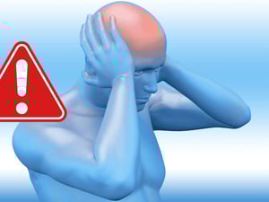 El dolor de cabeza es un problema frecuente que la mayoría de las personas experimenta alguna vez. No obstante, en ciertas situaciones puede ser una señal