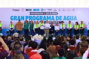 El gobierno de Coahuila anunció una inversión de 221.8 millones de pesos para fortalecer la infraestructura de agua potable y drenaje en municipios de la zona
