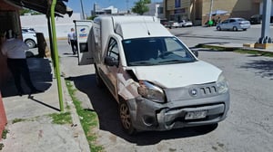Elementos de Control de Accidentes se encargaron del peritaje.  Un accidente vial registrado la mañana de este sábado provocó la movilización