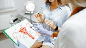 En un contexto donde circula abundante información errónea sobre la salud vaginal y las redes sociales difunden consejos contradictorios, Mayo Clinic publicó