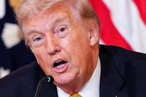 El presidente de Estados Unidos, Donald Trump, afirmó que sería un “gran honor” tomar Cuba o liberarla, en medio de tensiones entre ambos países.