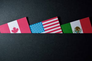 Las negociaciones para revisar el T-MEC iniciaron en medio de tensiones, luego de que Estados Unidos advirtiera que podría abandonar el acuerdo si no logra
