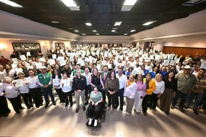 Con el respaldo del Gobierno del Estado, más de quinientas personas culminan su capacitación para emprender y mejorar su economía familiar en Monclova