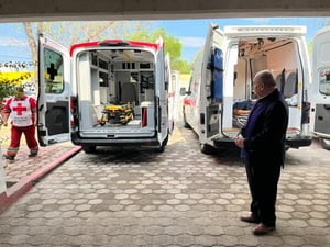 La Cruz Roja Mexicana, delegación Región Carbonífera, llevó a cabo este fin de semana una colecta de apoyo en las ciudades de Sabinas y Nueva Rosita,