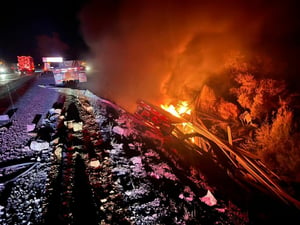 El accidente se registró en la carretera federal 57 el tramo conocido como 'La Muralla.  La noche del martes quedó marcada por una nueva tragedia