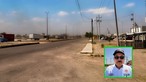 Este viernes, fuertes vientos tipo Sahara levantan polvo y tierra en Nueva Rosita, derivados del frente frío 42, afectando la visibilidad y recomendando