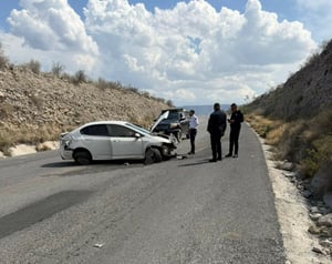 Una mujer con domicilio en Allende, Coahuila, protagonizó un accidente vial la tarde de este martes en el Libramiento Oriente, en Monclova, cuando regresaba