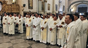 Saltillo, Coahuila, 1 de abril de 2026.- La Diócesis de Saltillo celebró la misa crismal con la participación de alrededor de 200 sacerdotes de Saltillo