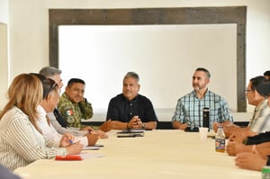El municipio de Cuatro Ciénegas fue sede de una reunión de seguridad con la participación de autoridades de los tres órdenes de gobierno de la región