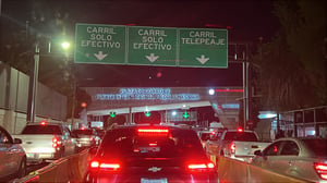 Durante el periodo vacacional de Semana Santa, el cruce fronterizo hacia Eagle Pass (EP) ha registrado un notable incremento en la afluencia de personas,