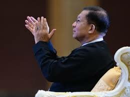 El general Min Aung Hlaing asumió la presidencia de Myanmar tras elecciones cuestionadas, consolidando el control militar en medio de guerra civil y crisis